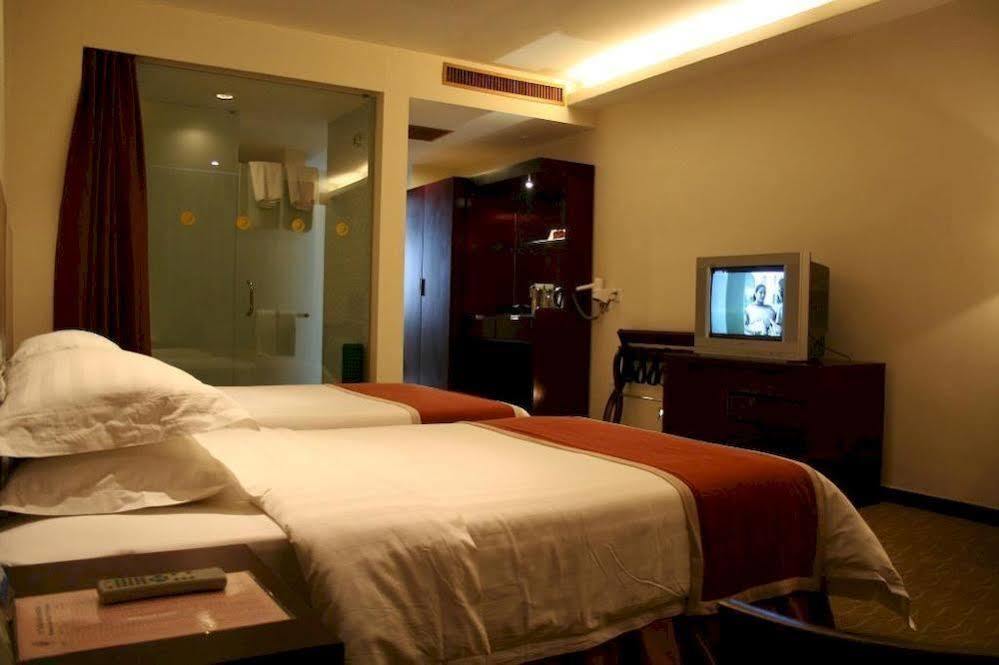 Phoenix Grand Hotel Fenghuang Exterior foto
